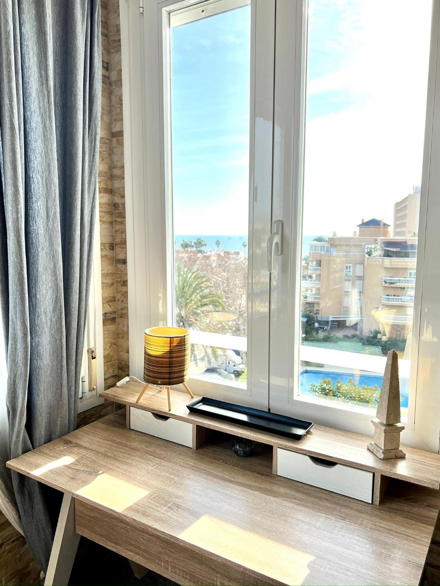 Espectacular Junto Al Mar, Con Piscina En * Màlaga
