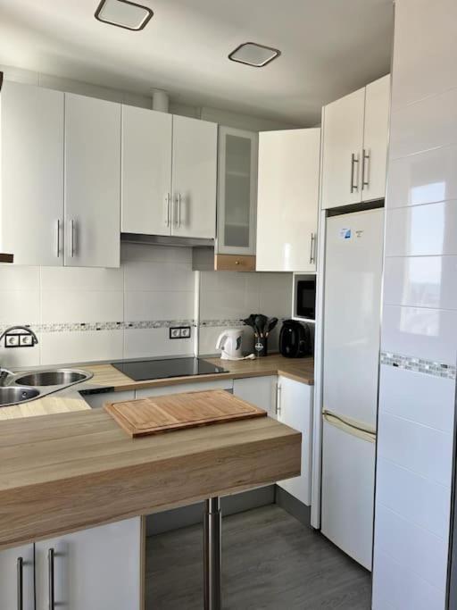 Apartament Espectacular Junto Al Mar, Con Piscina En