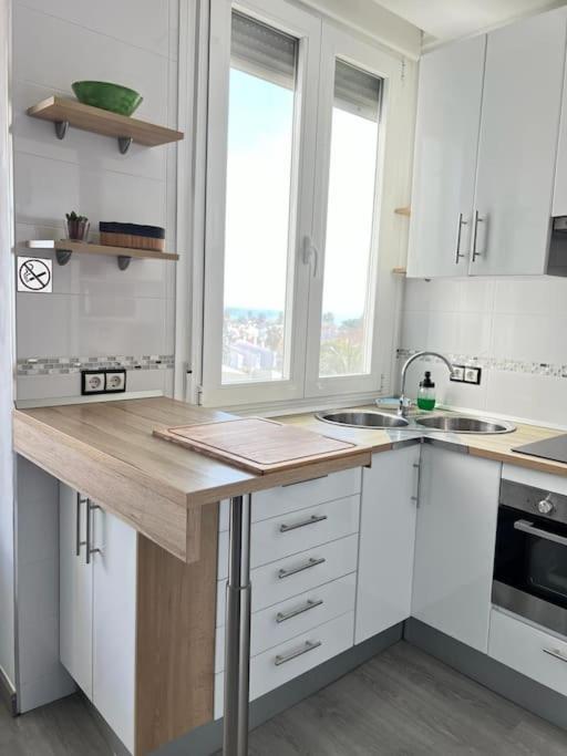 Appartamento Espectacular Junto Al Mar, Con Piscina En Málaga