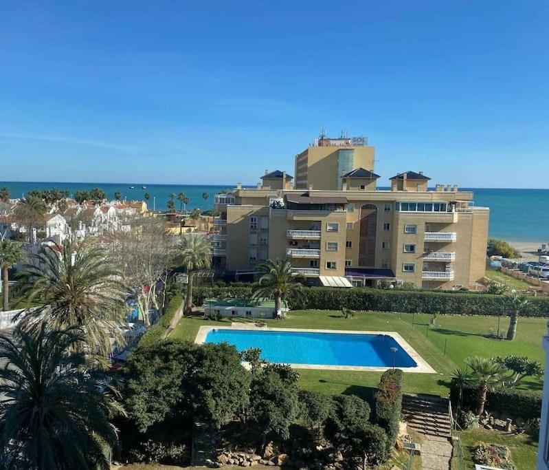 Appartamento Espectacular Junto Al Mar, Con Piscina En Málaga